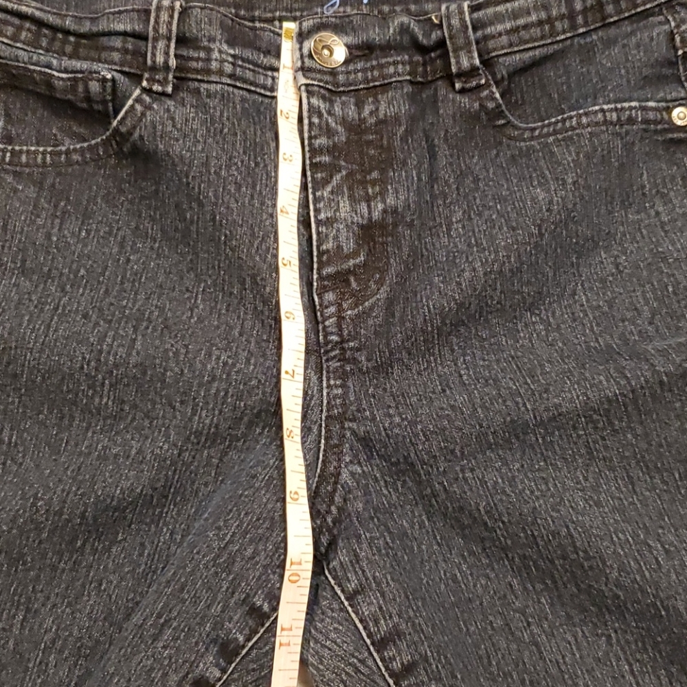 Jeans - Picture 8 of 11